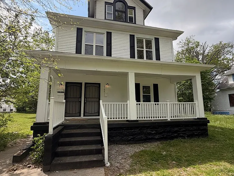 4140 W Broadway — Photo 1