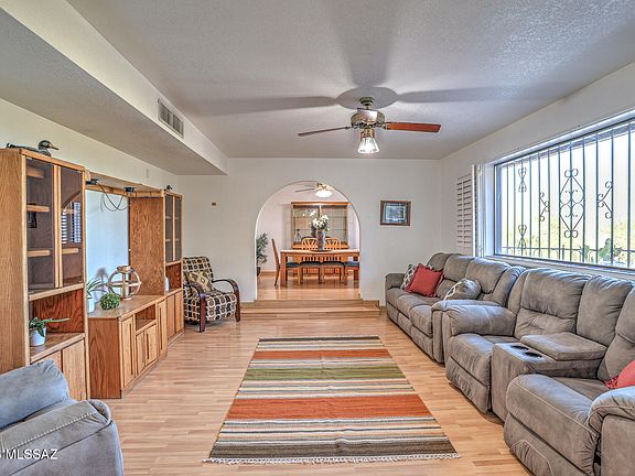 4th image of 3050 W Calle De Dalias