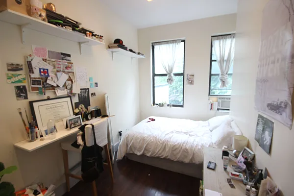 Rented by Nooklyn NYC LLC | media 49
