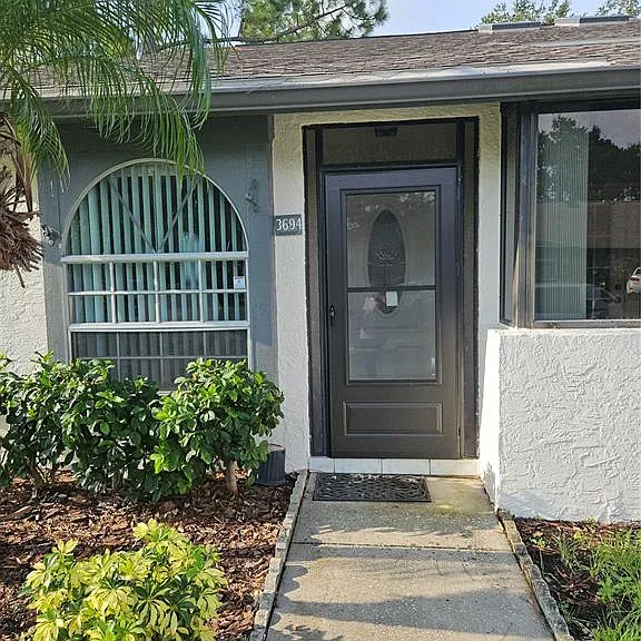 El Camino Ct — Photo 2