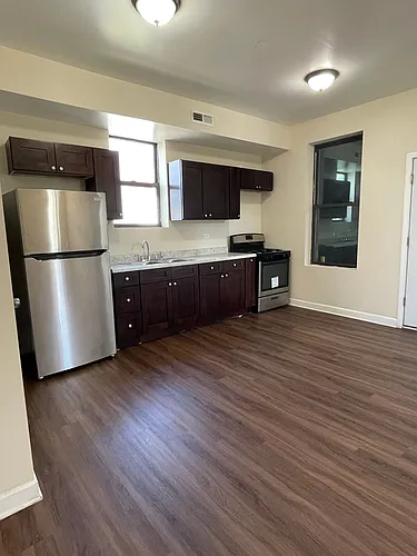 3042 W Cullerton St #3R Photo 1
