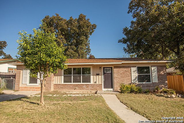 1st image of 515 Wayside Dr