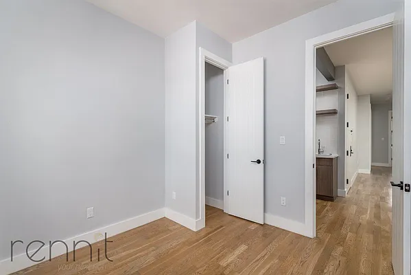 Rented by Rennit Inc. | media 30