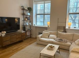 160 W 16th St APT 2I, New York, NY 10011