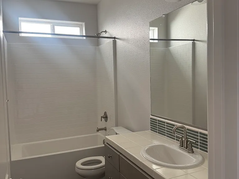 1223 S Traverse Dr — Photo 6