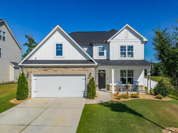 1515 Woodland Knoll Ct, Fuquay Varina, NC 27526