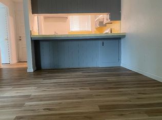 136 W Caldwell Ave #136, Visalia, CA 93277