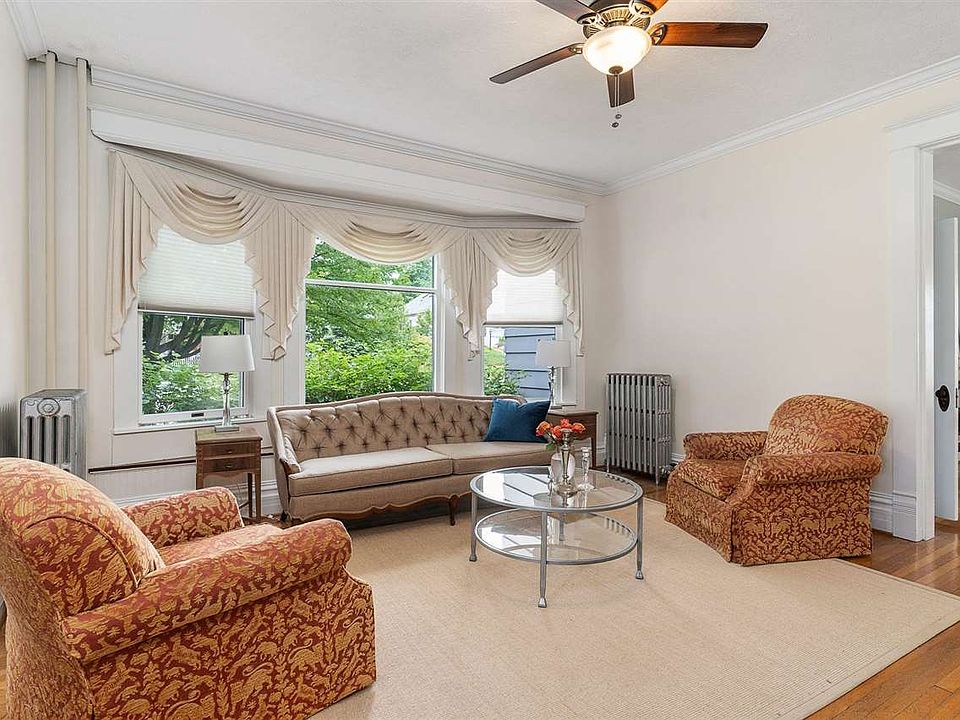 714 State St, Petoskey, MI 49770 Zillow