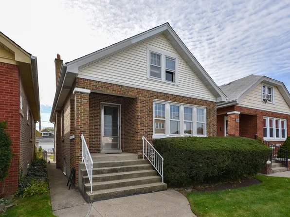 (undisclosed Address), Chicago, IL 60630