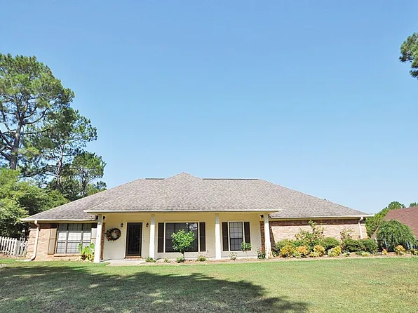 2020 Lawndale Dr, Tupelo, MS 38801