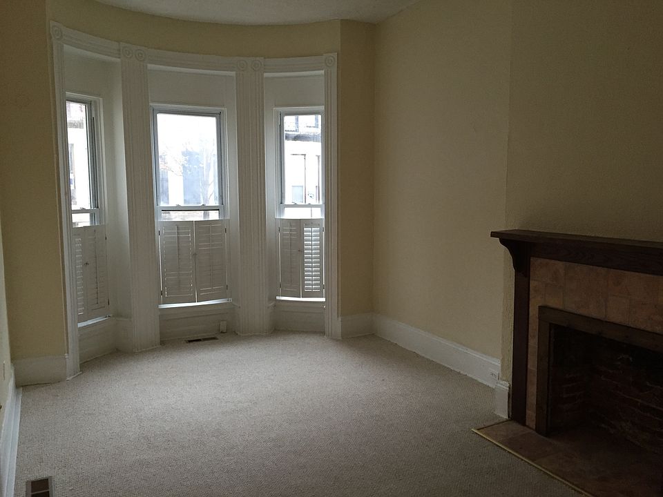 2nd image of 1708 Saint Paul St APT 1