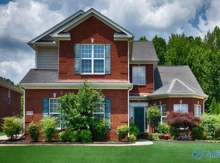 4824 Cove Valley Dr SE, Owens Cross Roads, AL 35763