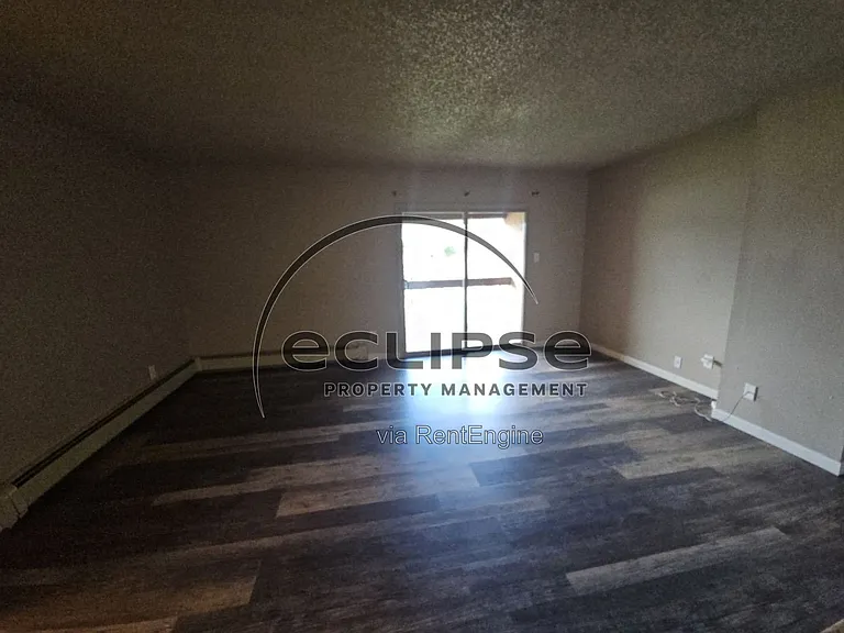 502 Bell Ct #C8 — Photo 5