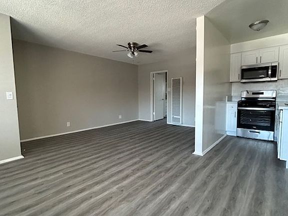 5th image of 4037 W 137th St APT 24