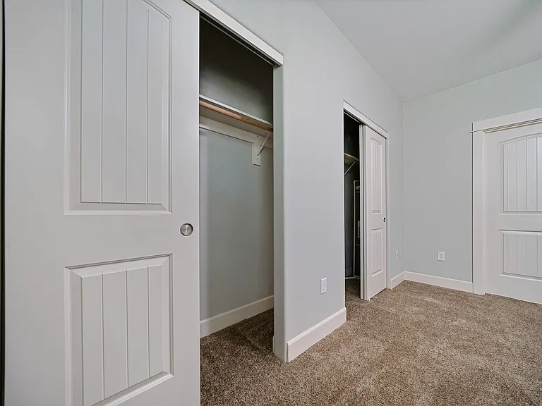 Webster Ridge Apartments — Photo 126