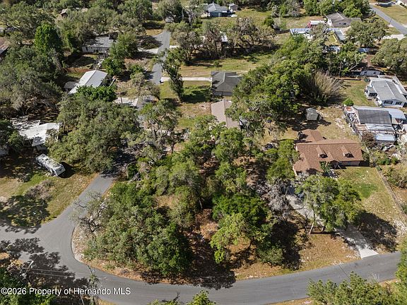 4th image of 5043 Cardinal Dr