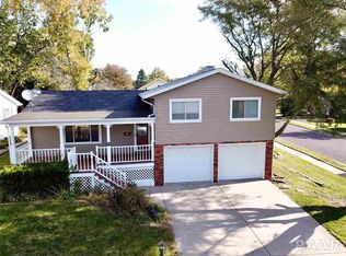 5600 N Rosemead Dr, Peoria, IL
