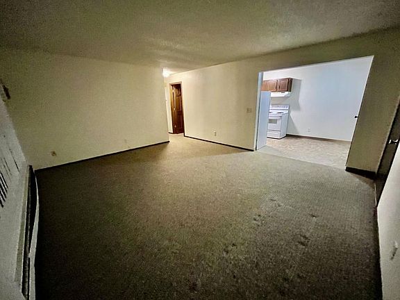 5th image of 2717 N Washington St