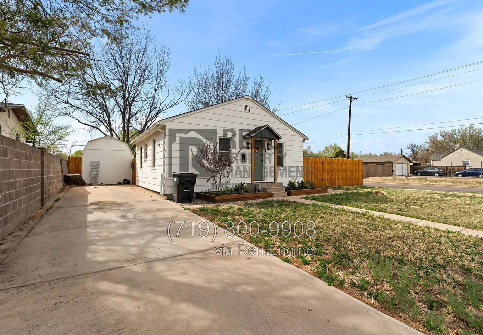2 bed, 1.0 bath, 576 sqft, $1,250 — Photo 2