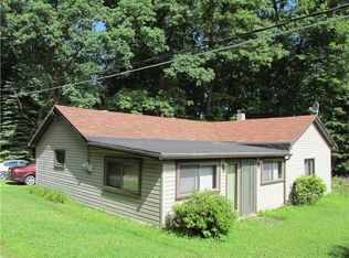 107 Elderwood Ln, Butler, PA 16002