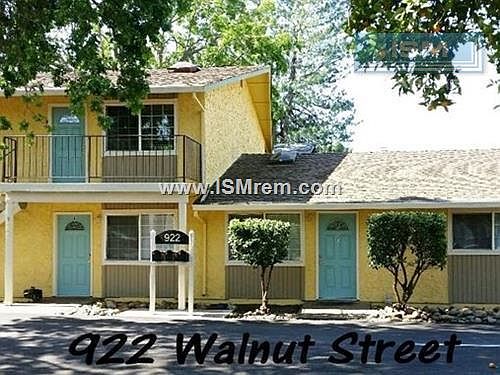 2nd image of 922 Walnut St #A