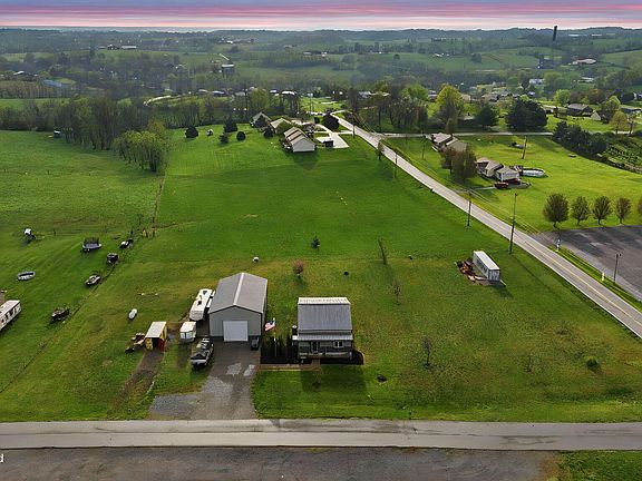 2nd image of 40 Ridge Rd