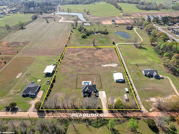 2nd image of 236 Reardon Rd