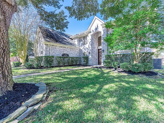 4th image of 21306 Lochmere Ln