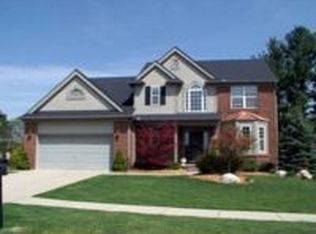 2588 Florence Dr, Rochester Hills, MI 48309