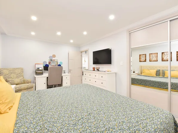 2680 East 19th Street image 6 of 20