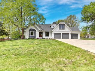 14653 S Earnshaw St, Olathe, KS 66062