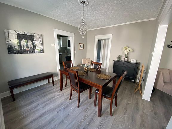 3rd image of 1265 Marlowe Ave #Up