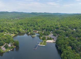 39 Old Rd, Ringwood, NJ 07456