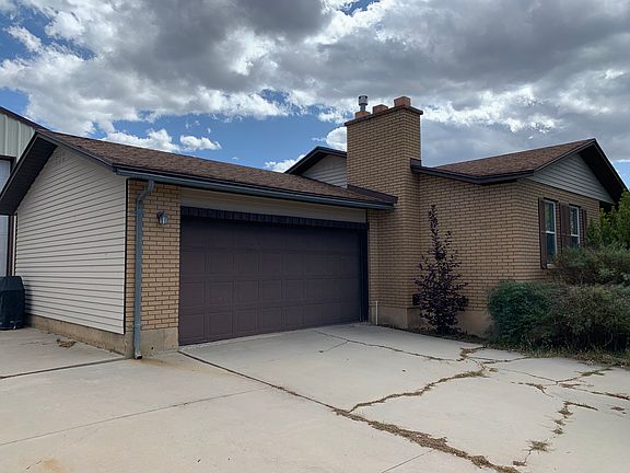 2nd image of 205 Settlers Dr