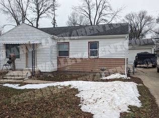 506 Lakeside St, Waterloo, IA 50703