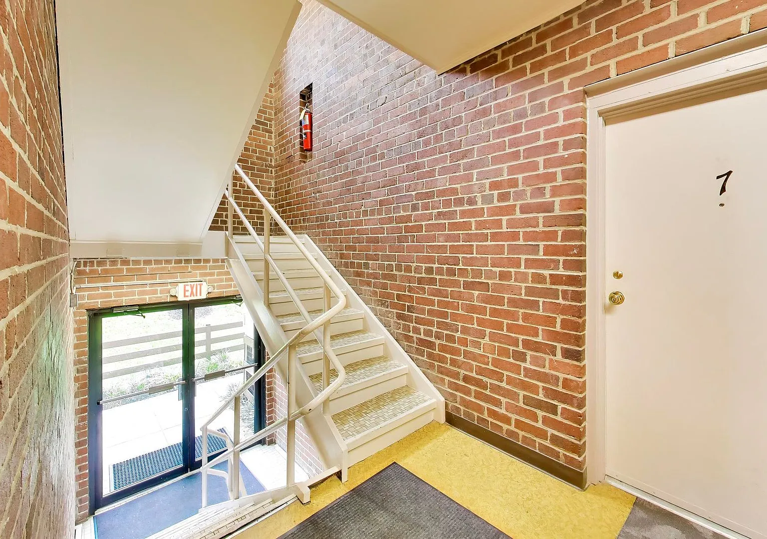 5009 Quincy Street — Photo 3