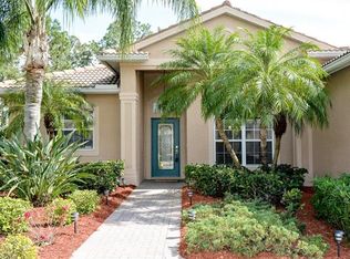 2221 Hampstead Ct, Lehigh Acres, FL 33973