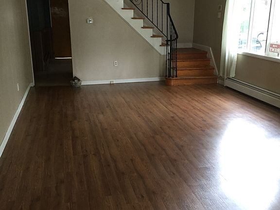 livingroom /diningroom