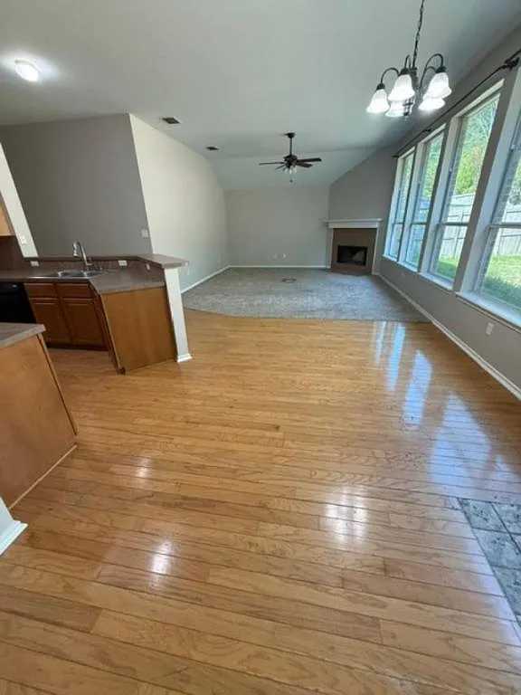 625 Winding Brook — Photo 4