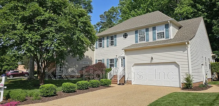 125 Crosspointe Ct — Photo 1