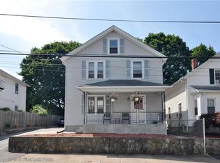 30 Vincent Ave, Pawtucket, RI 02860
