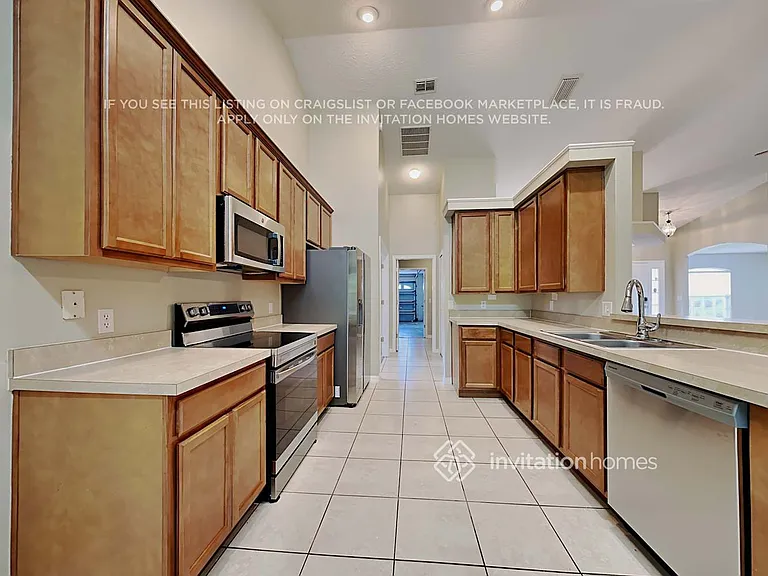 373 Magnolia Springs Ct — Photo 7