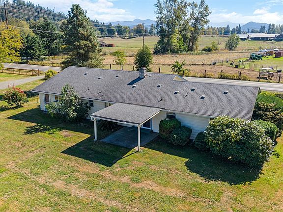 3rd image of 26710 SE 416th Street