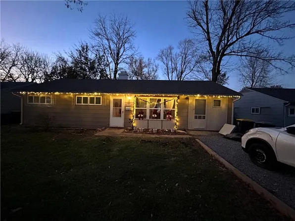11406 Manchester Ave, Kansas City, MO 64134