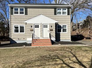 119 2nd St, Mahwah, NJ 07430