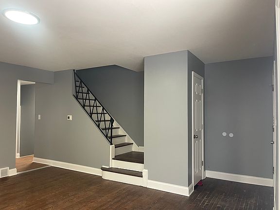5th image of 9463 Niles Center Rd Unit E