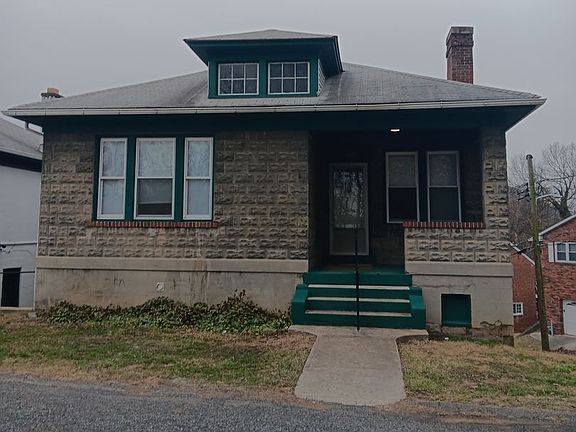 2nd image of 552 Fairmont Ave #1A