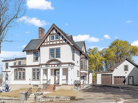 2nd image of 80 South St #5