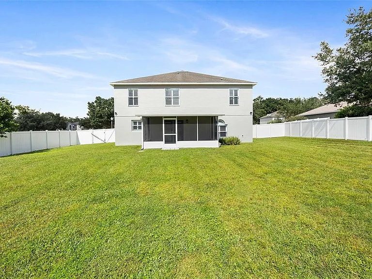 4510 SE 32nd Pl — Photo 45