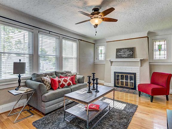 4th image of 2651 Louis Ave